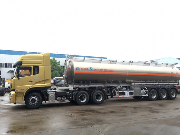 50t aluminum alloy BPW axles rigid oil tank trailer