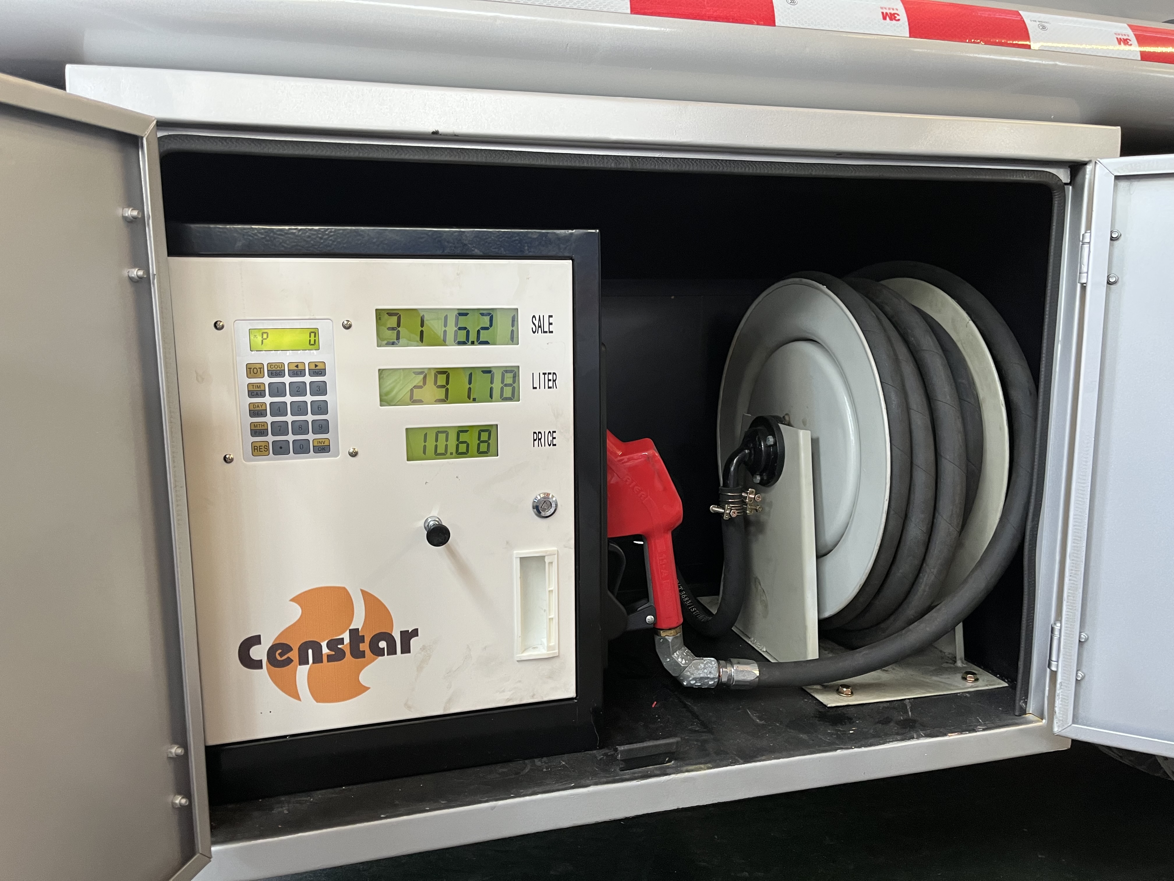 JMC 4x2 5000L Mobile Fuel Truck