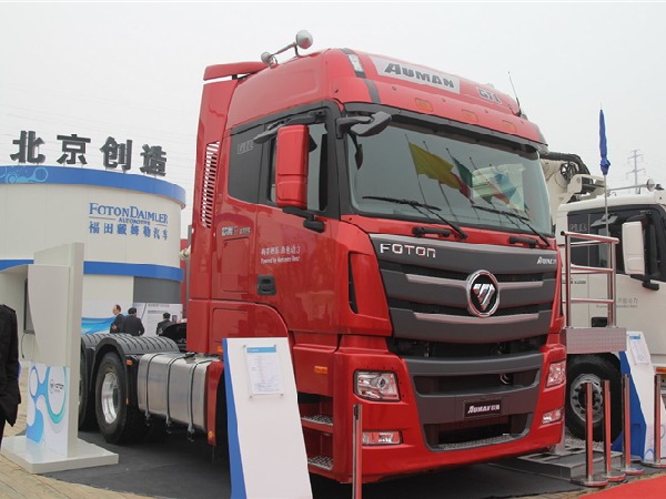 FOTON AUMAN 6x4 400HP Tractor Truck