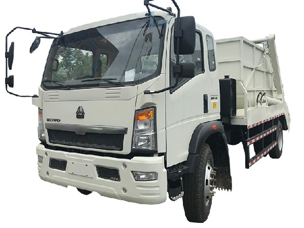 SINOTRUK HOWO 4x2 4-5m3 Skip Loader Garbage Truck
