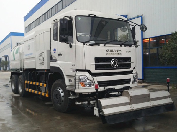 Dongfeng Tianlong 6x4 High-pressure Cleaning Truck