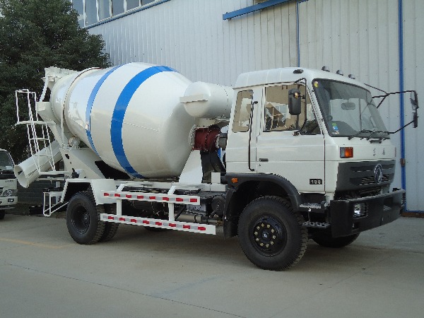 Dongfeng 4x2 6m3 Concrete Mixer Truck