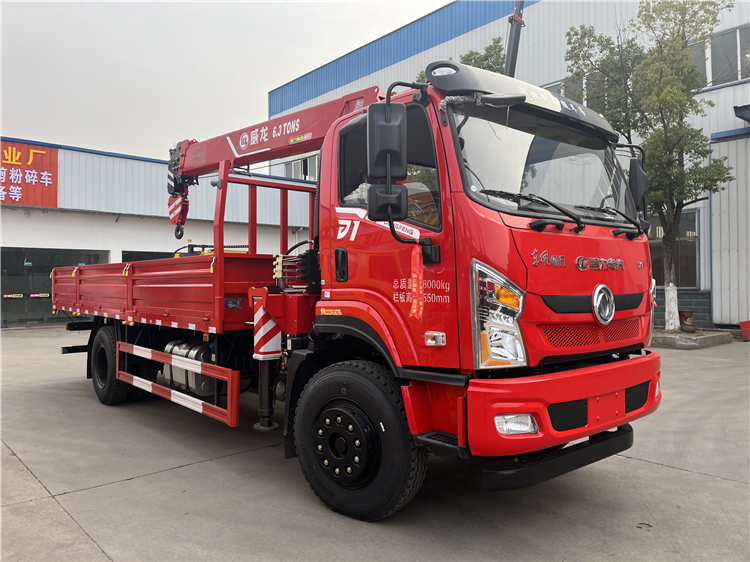 Dongfeng D1 4x2 Truck With Crane