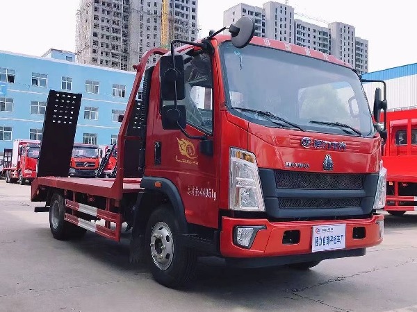 HOWO 4x2 4m Small Flatbed Truck