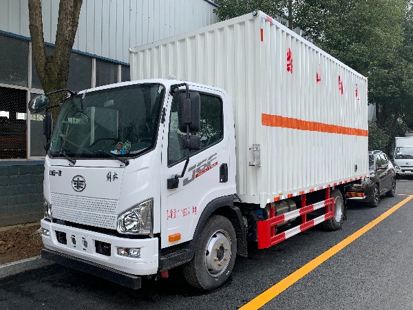 FAW 4x2 5T Van Cargo Truck