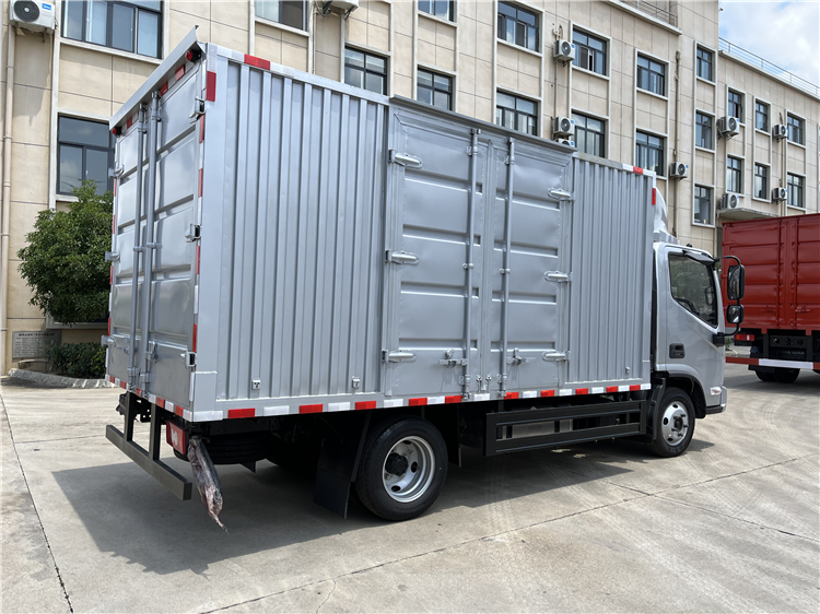 FOTON AUMARK 4x2 Cargo Lorry Van Truck