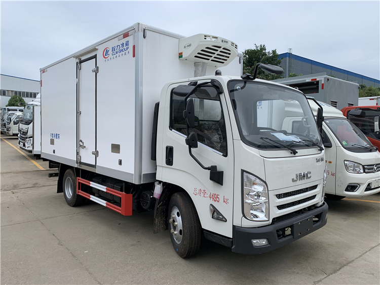 JMC Kaiyun 4x2 3-5T Refrigerated Truck