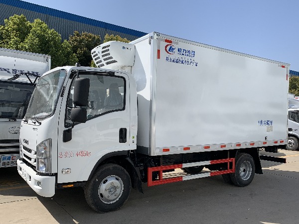 ISUZU KV100 4x2 4-5T Light Duty Refrigerated Truck