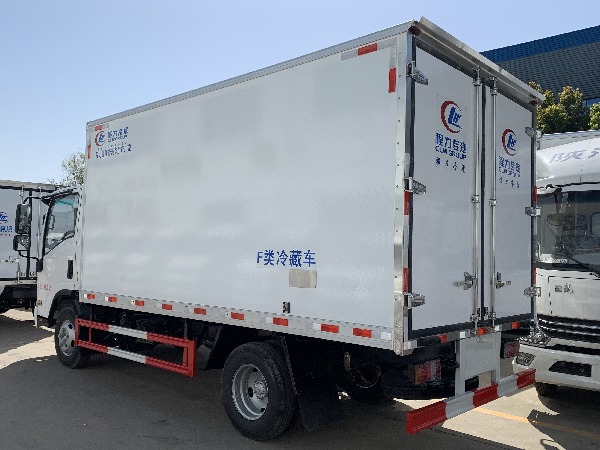ISUZU KV100 4x2 4-5T Light Duty Refrigerated Truck