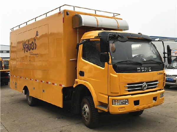 Dongfeng DLK 4x2 Mobile Food Catering Truck