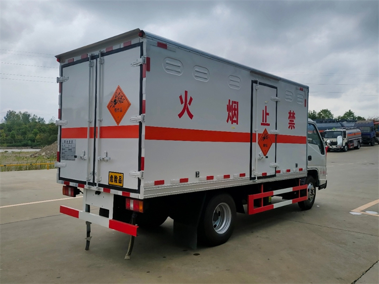 JMC 4x2 4.2m Explosive Transport Truck