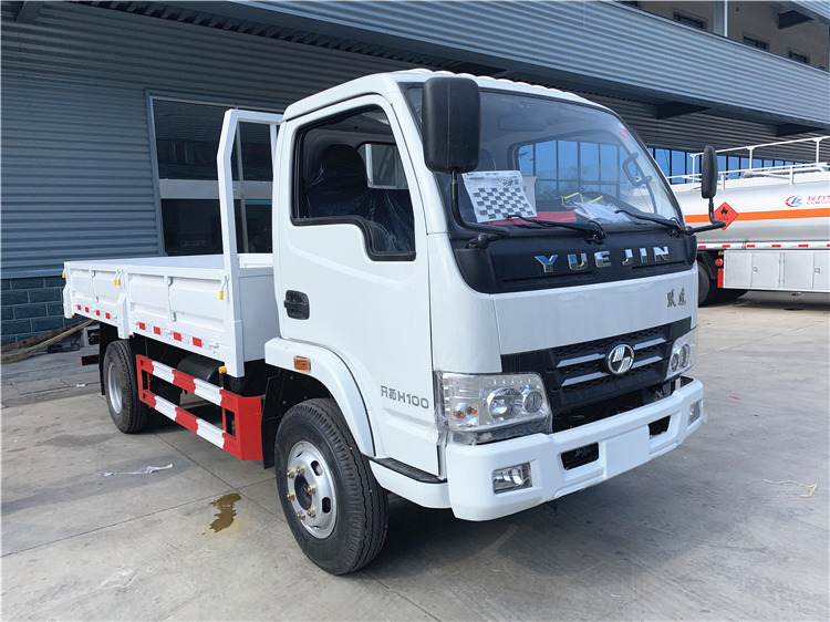 YUEJIN H100 4x2 4-5T Cargo Truck