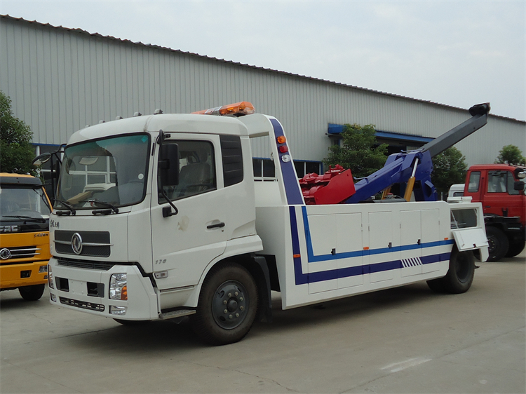 Dongfeng Tianjin 4x2 8T Wrecker Towing Truck