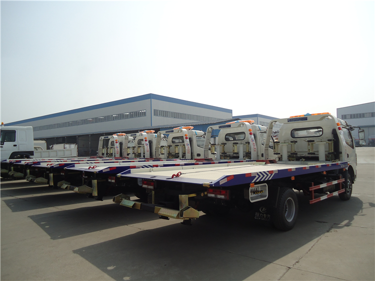 Dongfeng DLK 4x2 4T Flatbed Wrecker Truck