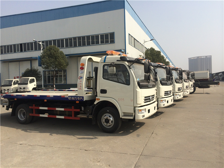 Dongfeng DLK 4x2 4T Flatbed Wrecker Truck