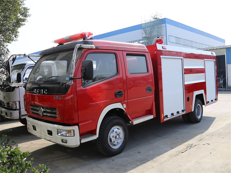 Dongfeng DLK 4x2 4000L Fire Fighting Truck