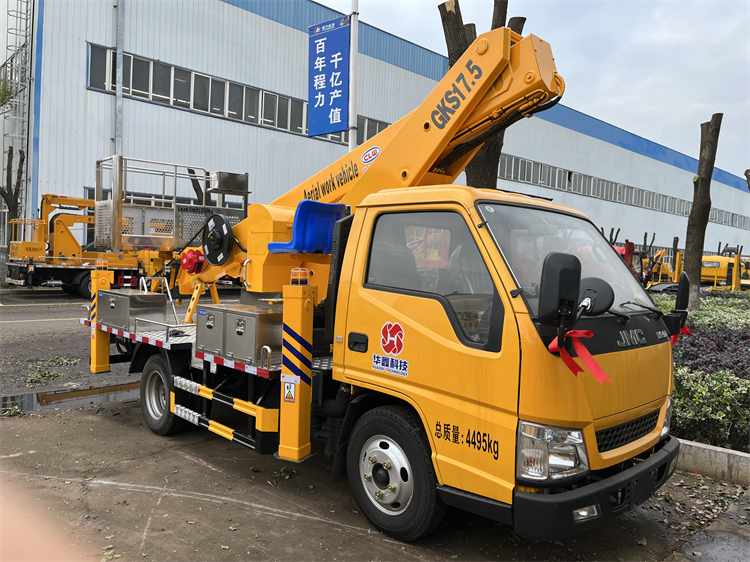 JMC 4x2 17.5m Telescopic Boom Aerial Work Vehicle
