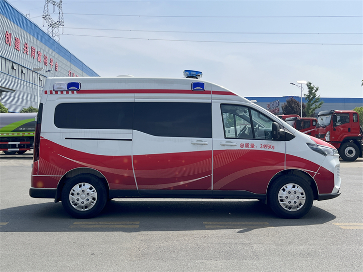 IVECO Juxing 4x2 Mini Electric Ambulance Car For Sale