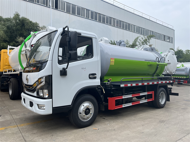 Dongfeng 4x2 3-4m3 Vacuum Truck