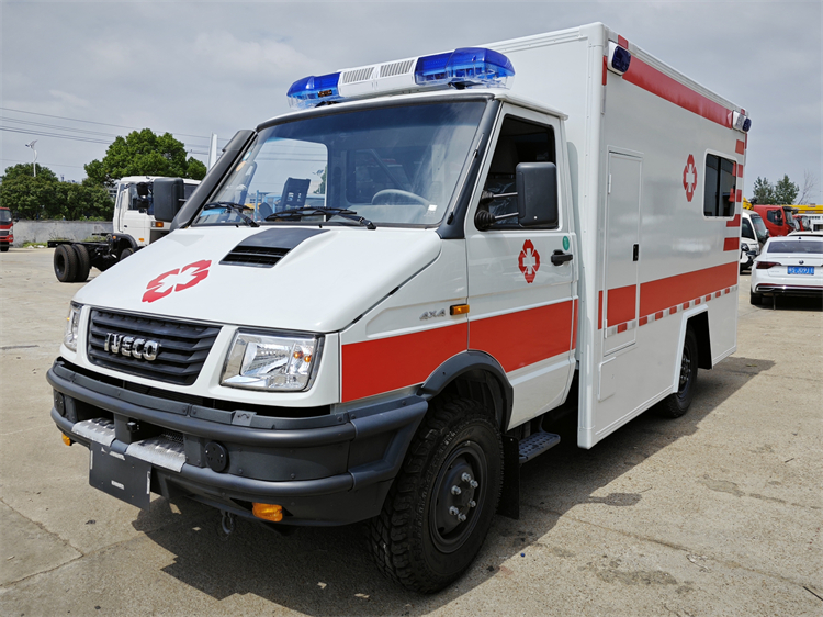 IVECO 4X4 Emergency Rescue Monitoring Ambulance