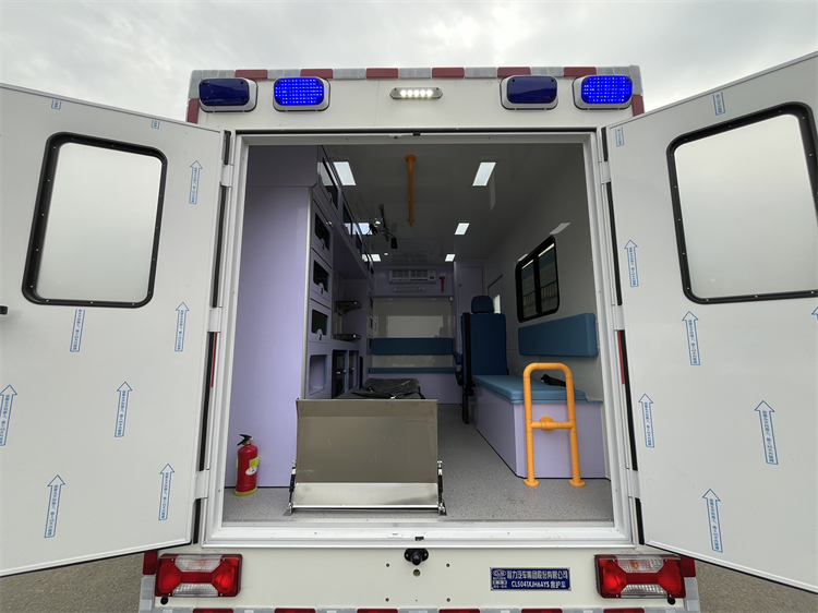 IVECO 4X4 Automatic Rescue Ambulance