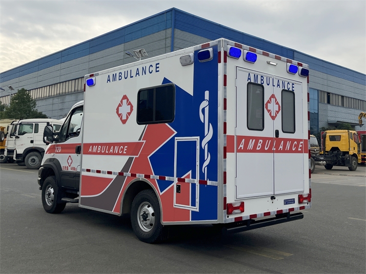 IVECO 4X4 Automatic Rescue Ambulance
