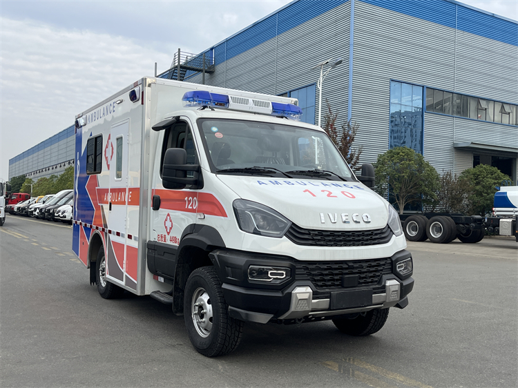 IVECO 4X4 Automatic Rescue Ambulance