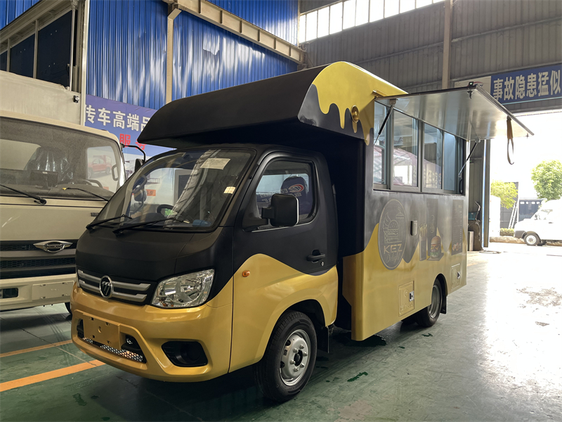 Foton 4x2 RHD Mini Outdoor Mobile Coffee Cart Restaurant BBQ Food Truck