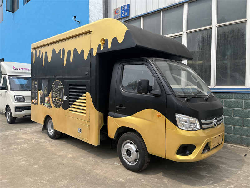Foton 4x2 RHD Mini Outdoor Mobile Coffee Cart Restaurant BBQ Food Truck