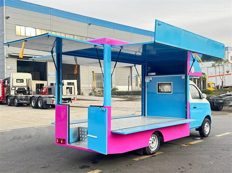 ChangAn 4x2 Mobile Food Truck Mini Pizza Coffer Hot Dog Drink Snack Truck