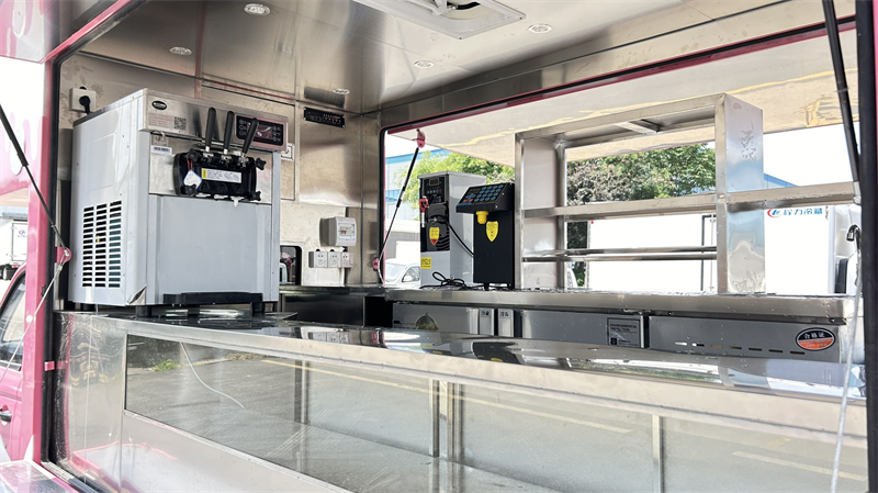 FOTON 4-Wheels Gasoline Type Mobile Food Truck Mini Ice Cream Vending Car