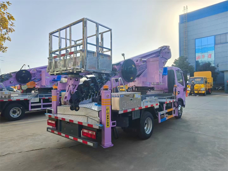 Dongfeng 6-Wheels 30m Aerial Work Platform Telescopic Boom Aerial Work Vehicle