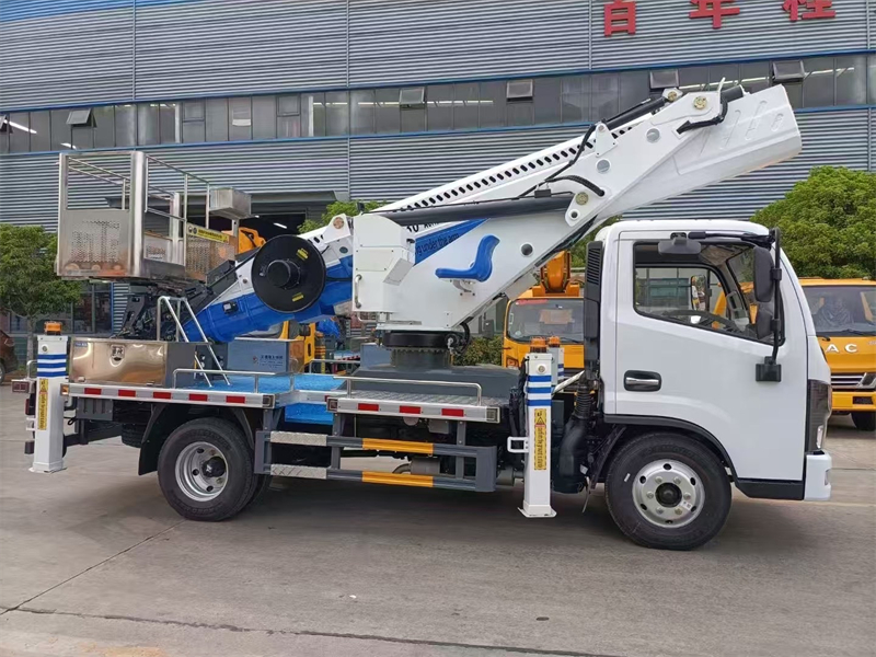 Euro-2 Dongfeng CAPTAIN 20-30M Aerial Lift Truck 4x2 Aerial Work Platform Truck