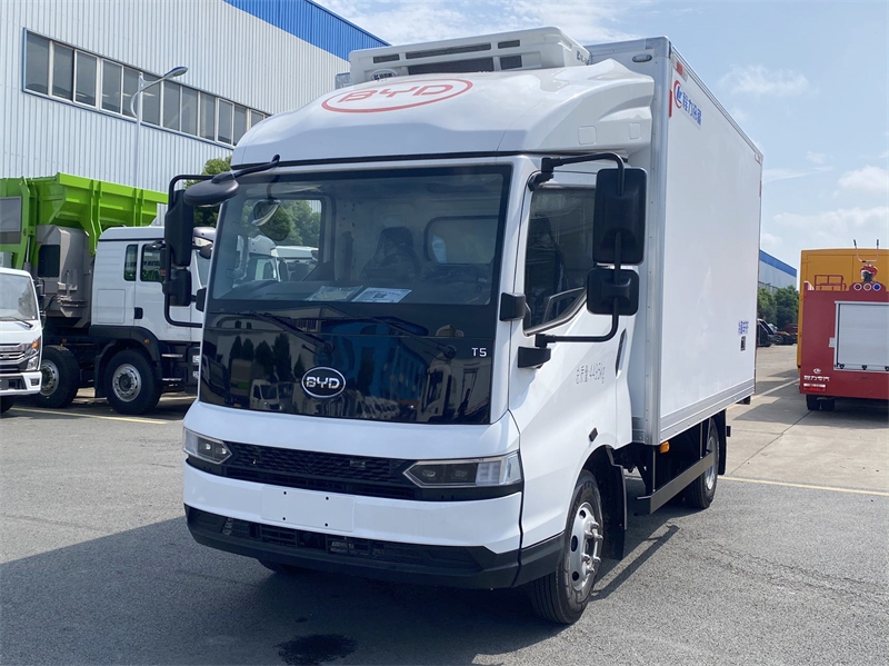 BYD T5 Pure Electric Refrigerated Van Truck 3.5 Tons EV Refrigerator Truck