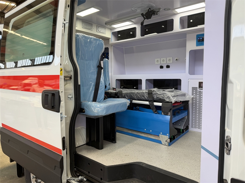 IVECO Ouba 4x4 Off-road Ambulance 4WD Emergency Ambulance
