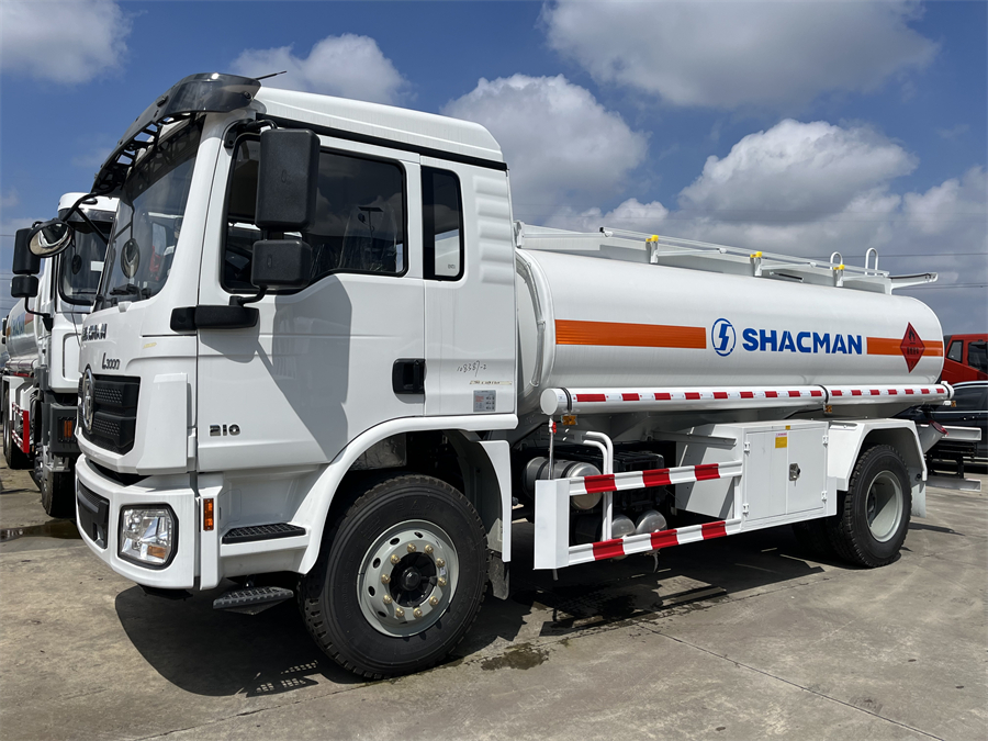 Shacman L3000 4X2 Oil Tanker Truck 15000L Diesel Fuel Transport Truck