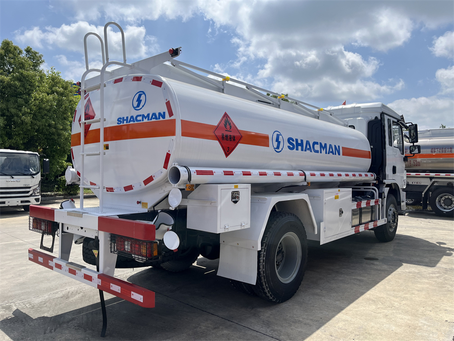 Shacman L3000 4X2 Oil Tanker Truck 15000L Diesel Fuel Transport Truck