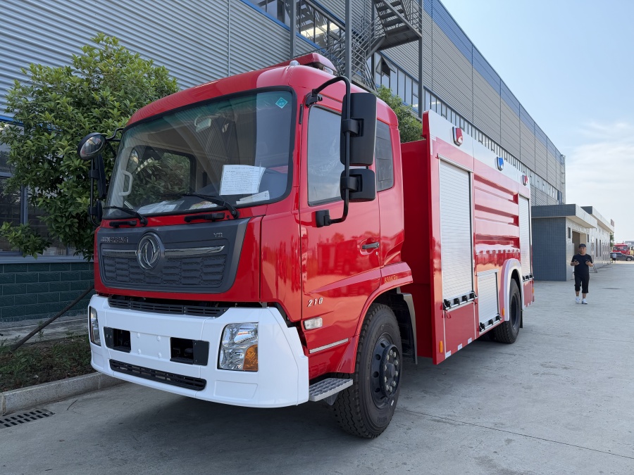 Dongfeng KR 4x2 Single-Cab 6cbm Water Foam Fire Fighting Truck Fire Rescue Truck