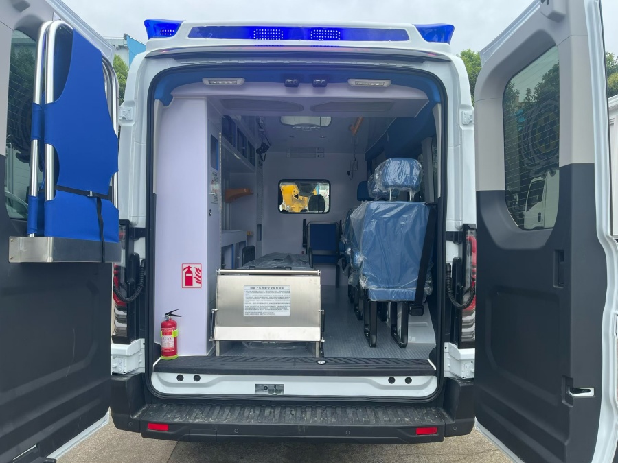 JMC Ford Transit T8 Patients Transport Ambulance 4x2 Emergency Rescue Ambulance